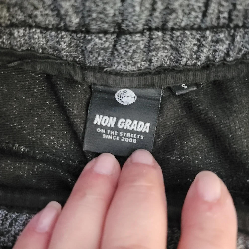 Small Charcoal Non Grada NON/2 Sweat Short Streetwear Cotton Blend